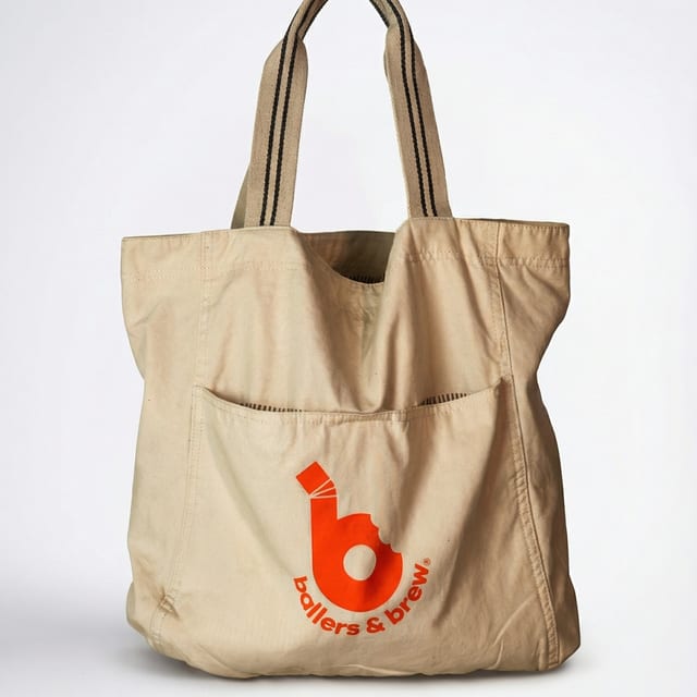 Tote bag: beige.